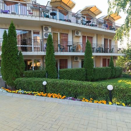 Family Hotel Dayana Beach 시네모레츠 외부 사진