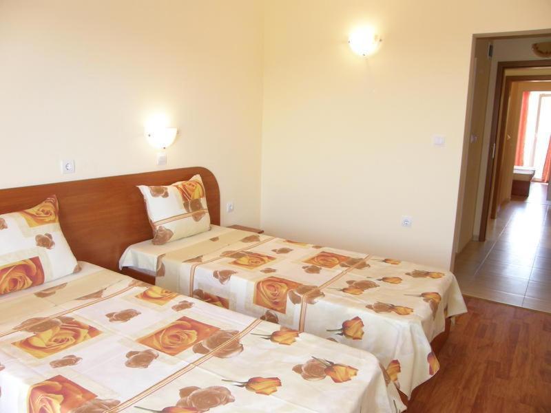 Family Hotel Dayana Beach 시네모레츠 외부 사진