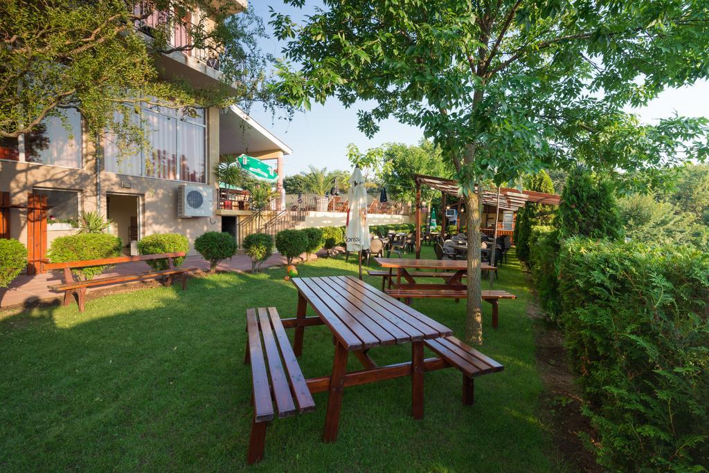 Family Hotel Dayana Beach 시네모레츠 외부 사진