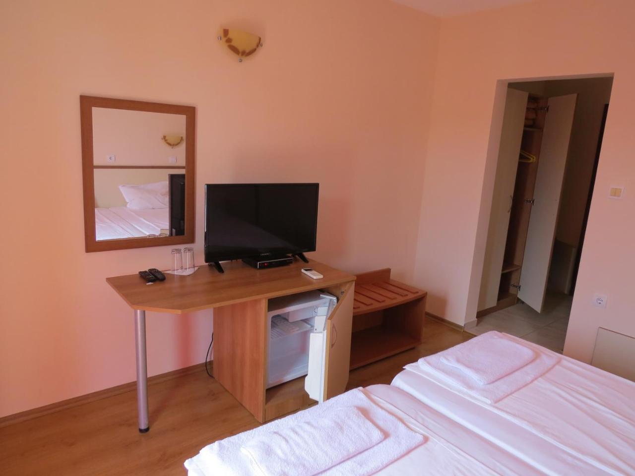 Family Hotel Dayana Beach 시네모레츠 외부 사진