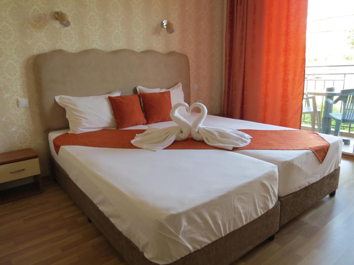 Family Hotel Dayana Beach 시네모레츠 외부 사진