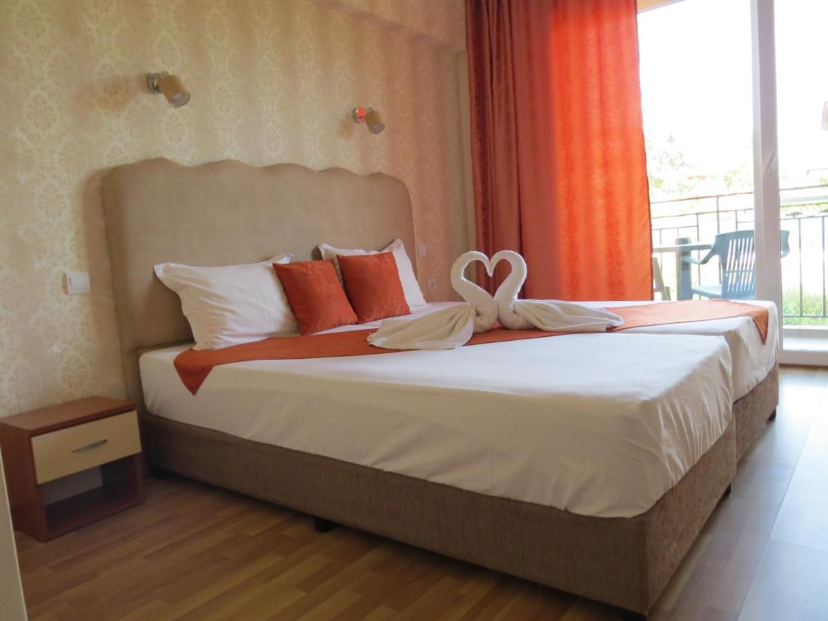 Family Hotel Dayana Beach 시네모레츠 외부 사진